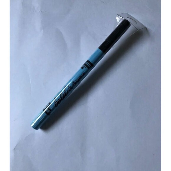 2 Hard Candy Bold & Gorgeous Fat & Fine Felt Tip Eye Liner 1110 Blackest Black - Picture 1 of 2